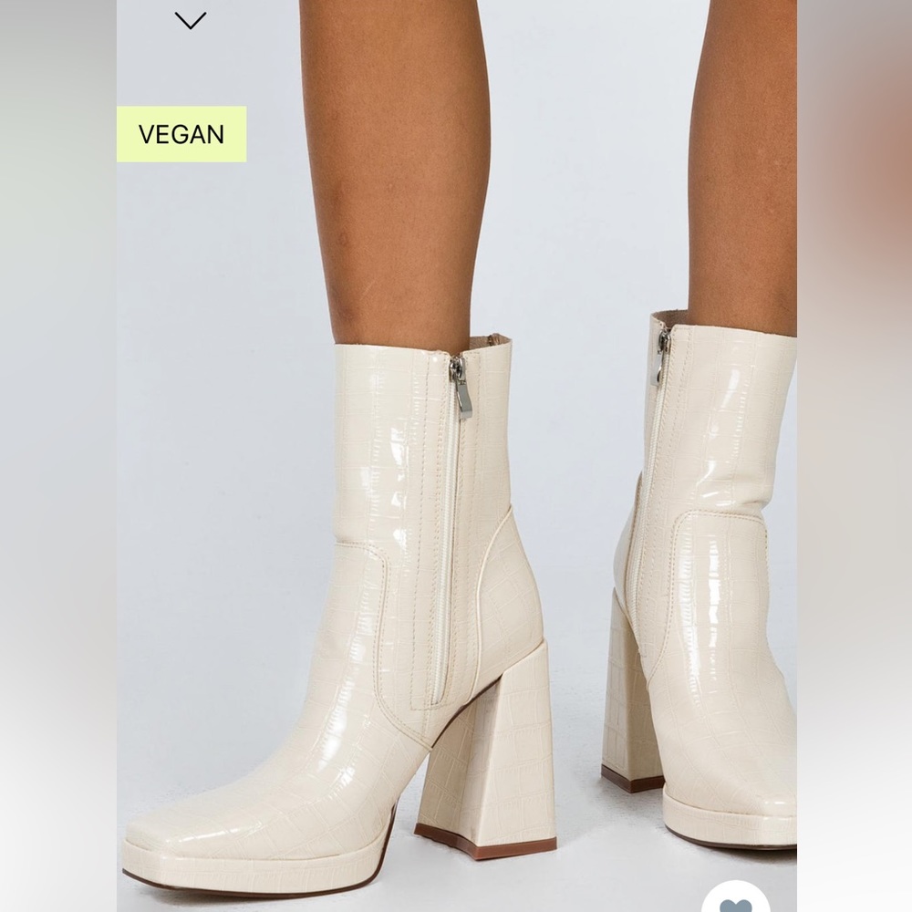 Jamie Croc Platform Boots in Cream